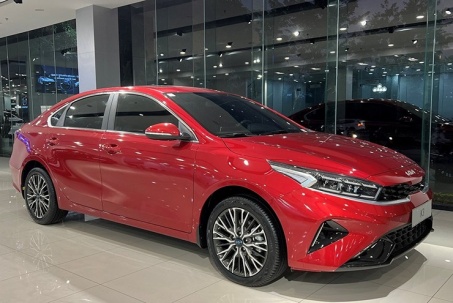 Kia K3 giảm giá 21 triệu đồng để tăng sức cạnh tranh trong phân khúc