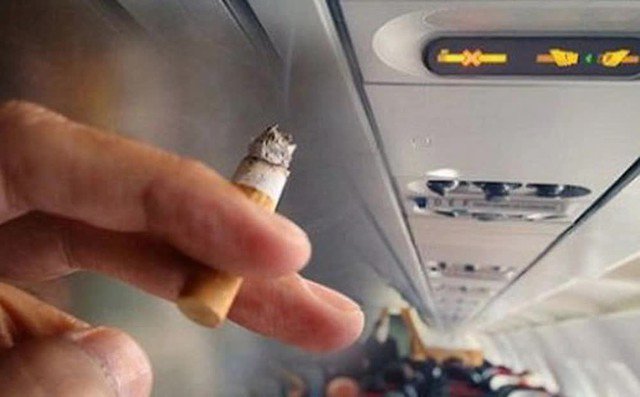 Hành vi hút thuốc bị cấm trên tất cả chuyến bay nội địa Việt Nam.