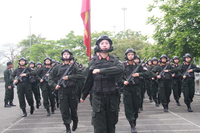 Gần 5.000 cán bộ chiến sĩ tham gia lễ kỷ niệm.