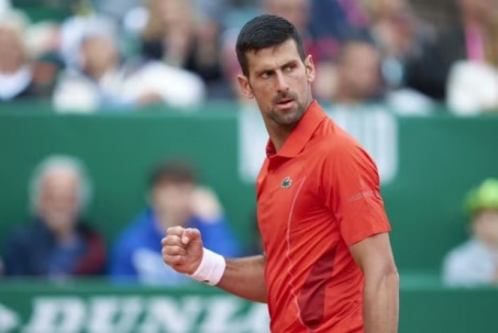 Djokovic "vượt lên chính mình", gửi lời cảnh báo các đối thủ