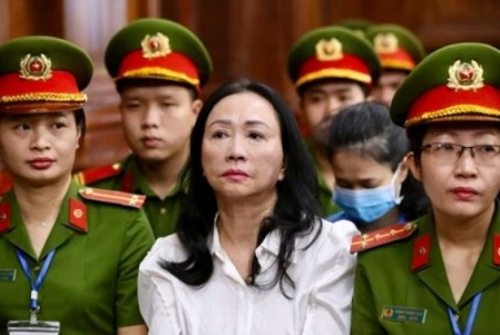 Bà Trương Mỹ Lan phải bồi thường hơn 673.000 tỉ đồng