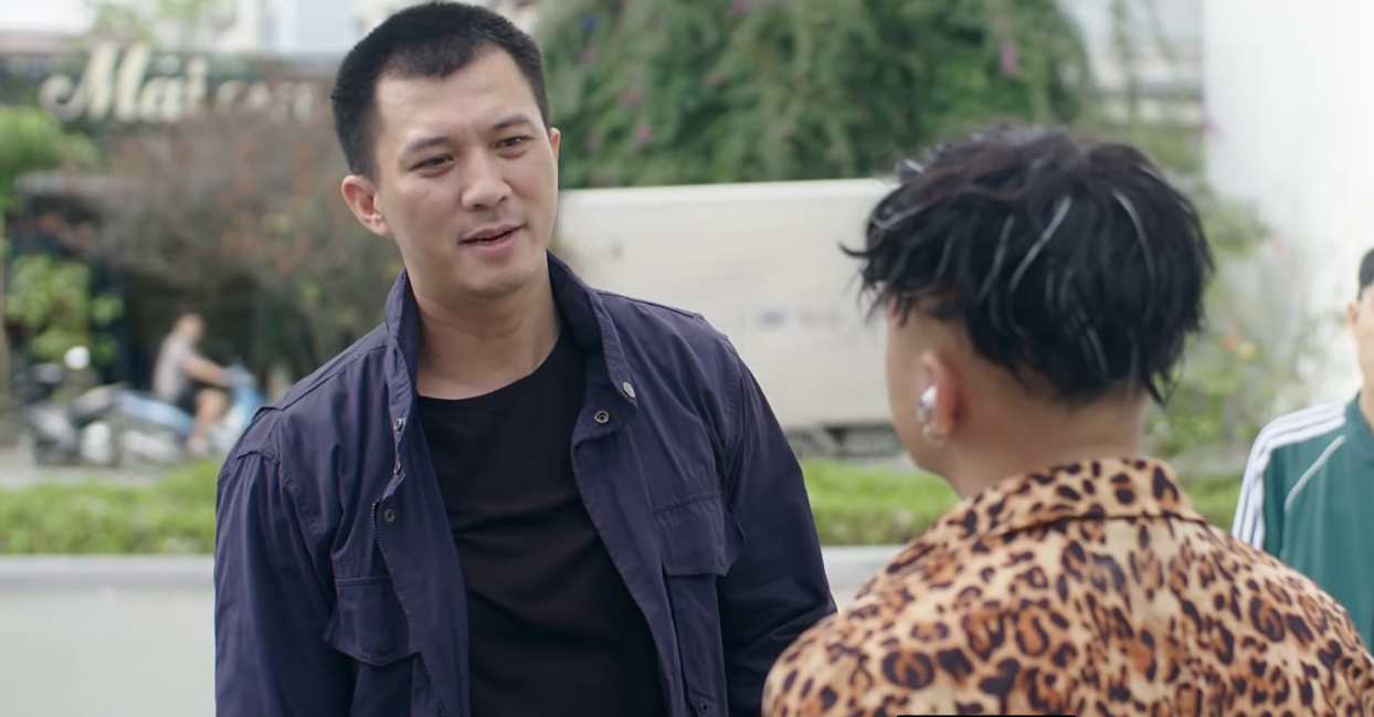 Hà Việt Dũng đảm nhận vai giang hồ Khải trong "Người một nhà"