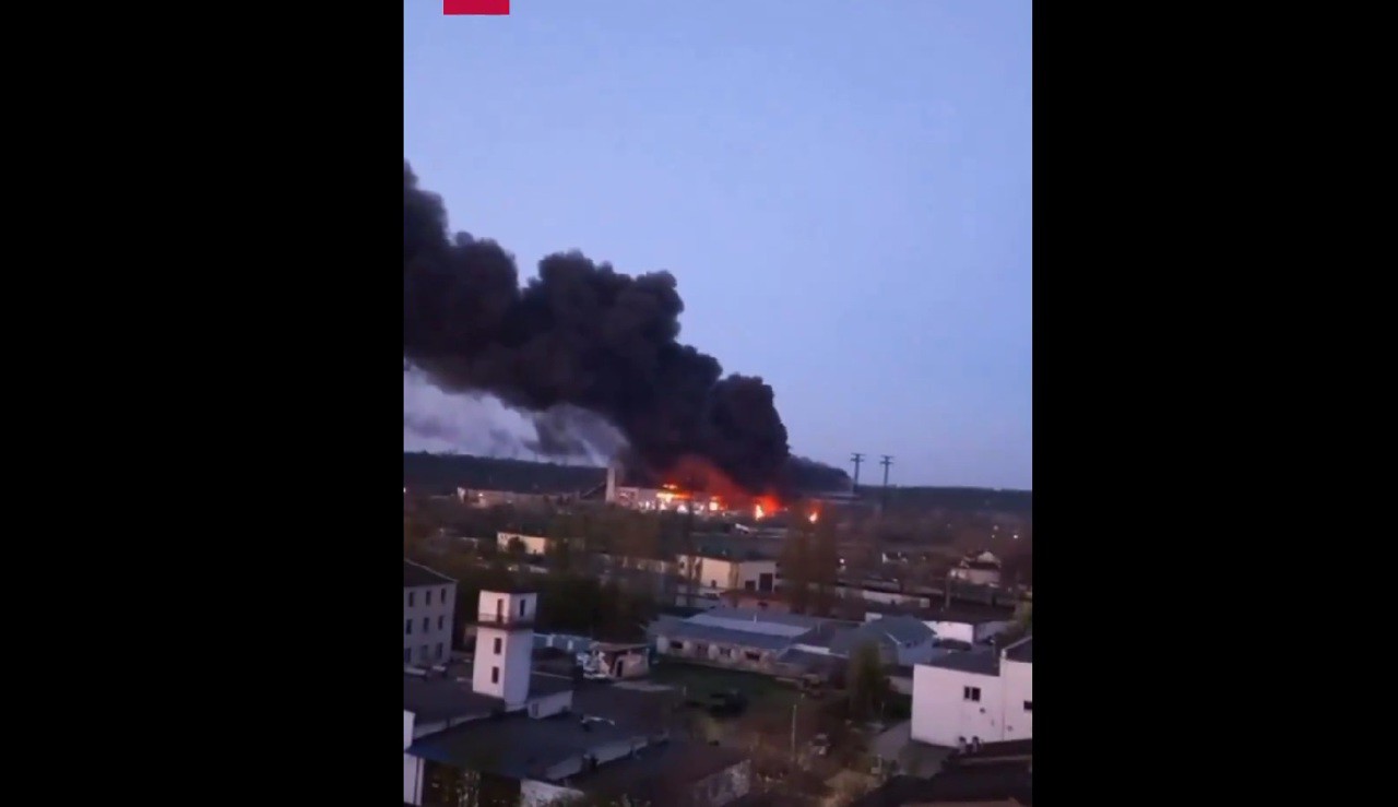 Nhà máy nhiệt điện Trypilska TPP cháy lớn (ảnh: CNN)