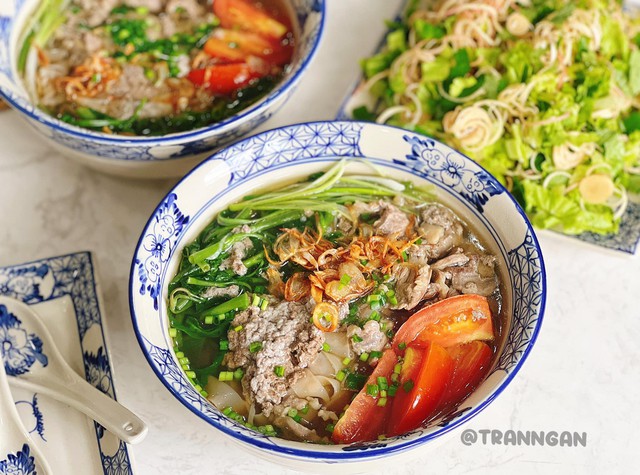 Bánh đa cua bắp bò