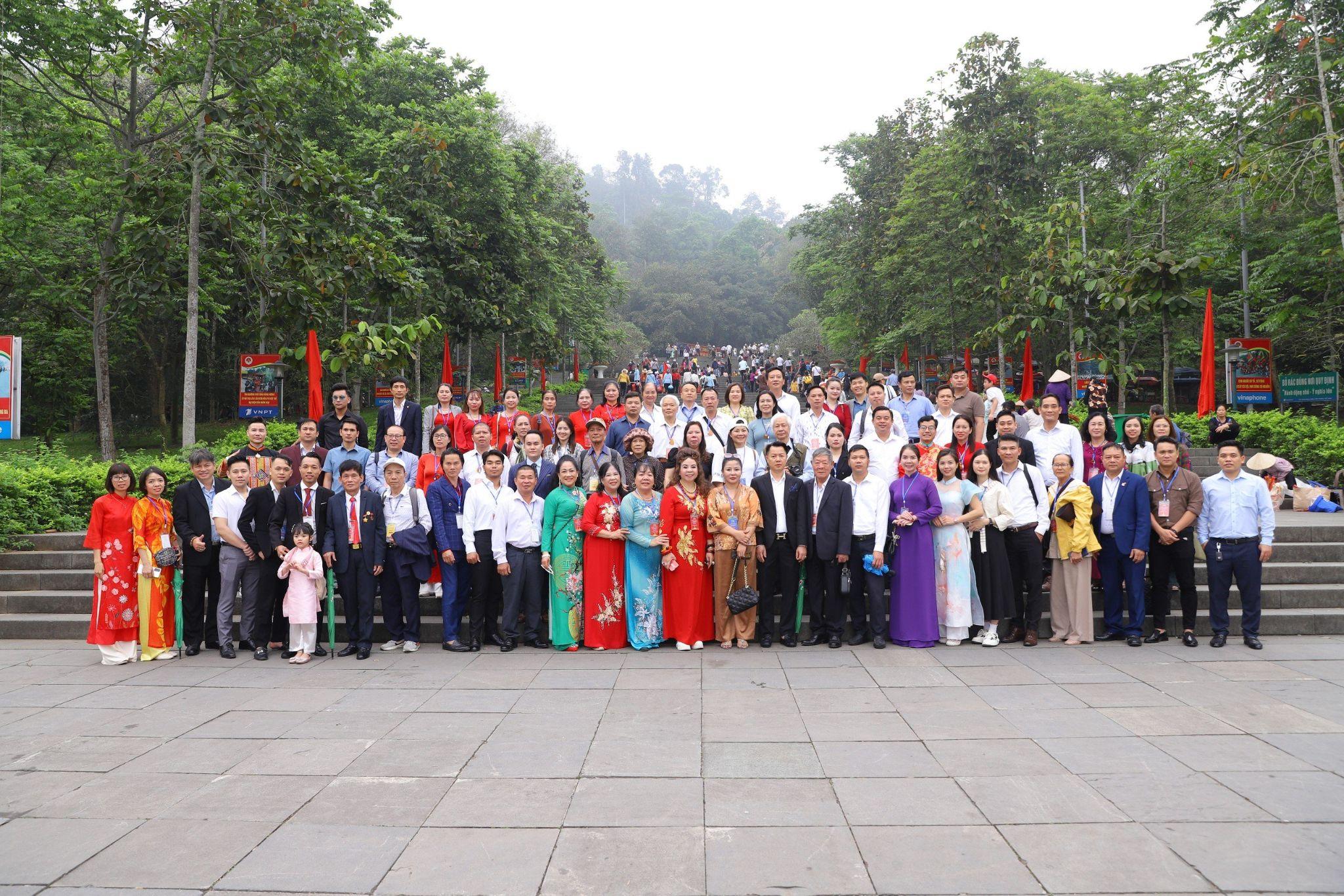 Tổng giám đốc Nguyễn Văn Vĩnh cùng thương hiệu Dược Vĩnh Khang luôn nỗ lực cho mục tiêu chăm sóc sức khỏe cộng đồng