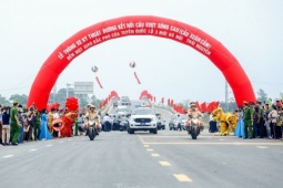 Tin tức trong ngày - Thông xe tuyến đường kết nối Hà Nội - Bắc Giang