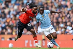 Bóng đá - Video bóng đá Man City - Luton Town: Hiệp hai tưng bừng, siêu phẩm ấn định (Ngoại hạng Anh)