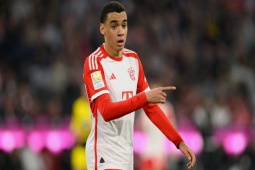 Bóng đá - Tin mới nhất bóng đá tối 13/4: Man City nhắm “Messi Đức” Musiala