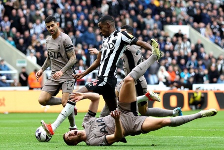 Trực tiếp bóng đá Newcastle - Tottenham: "Gà trống" vỡ trận (Ngoại hạng Anh) (Hết giờ)