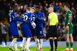 Bóng đá - Hỗn loạn Chelsea: 3 SAO tranh đá penalty, Pochettino xấu hổ ví như trò trẻ con