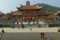 Tin tức trong ngày - Chùa Đại Tuệ Nghệ An - chốn tín ngưỡng tâm linh nắm giữ nhiều kỷ lục bậc nhất Việt Nam