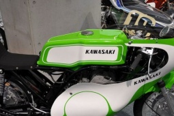 Thế giới xe - Những chiếc mô tô cổ điển của Kawasaki giá 'siêu khủng'