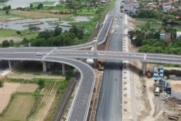 Tin tức trong ngày - Phú Yên rà soát các dự án, gói thầu của Tập đoàn Thuận An