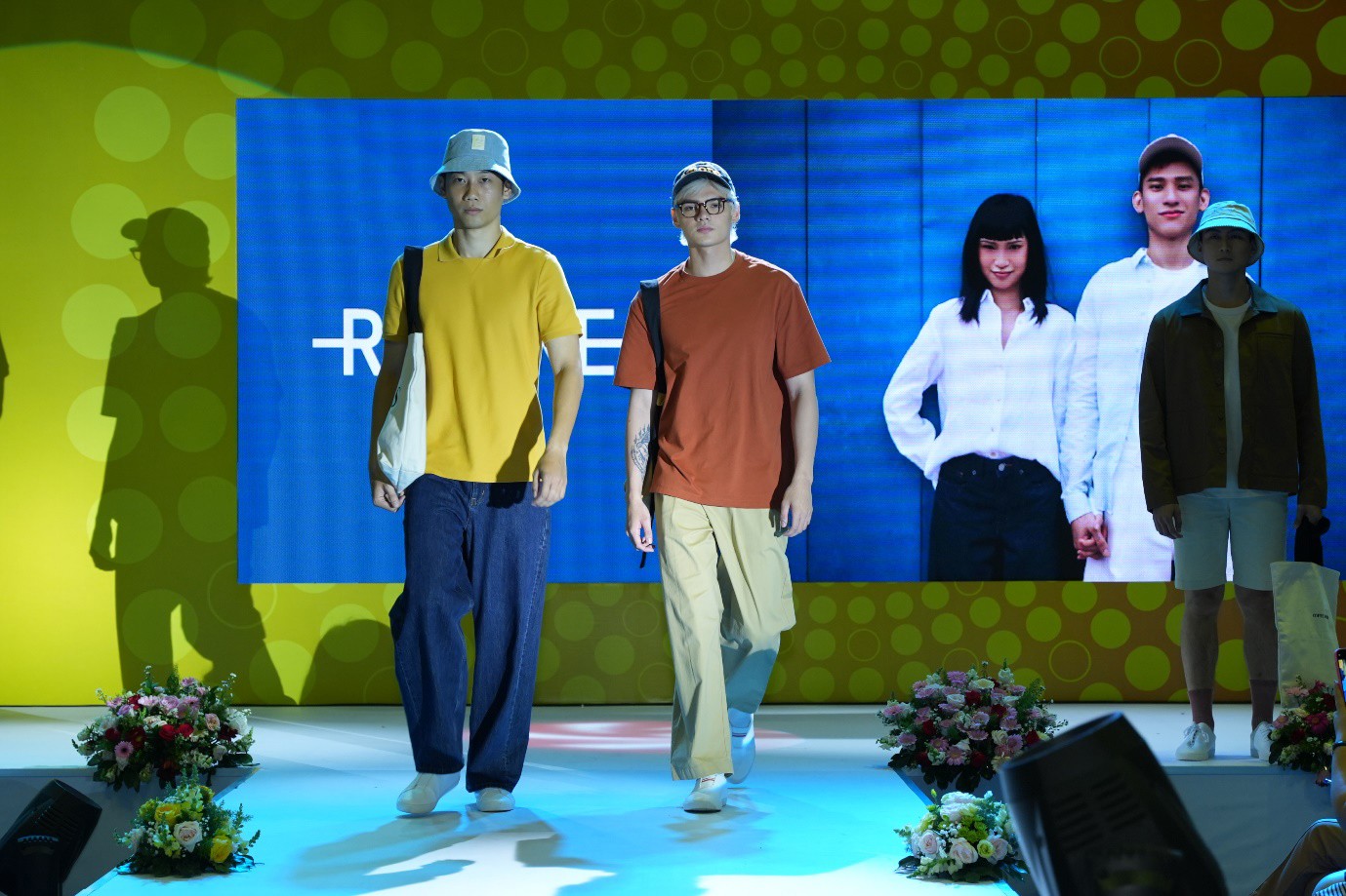 Màn trình diễn các sản phẩm thời trang xuất khẩu thân thiện với môi trường.