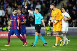 Bóng đá - Barca thua PSG tranh cãi: Ấm ức 3 thẻ đỏ, 1 penalty &amp; 1 lần hụt penalty