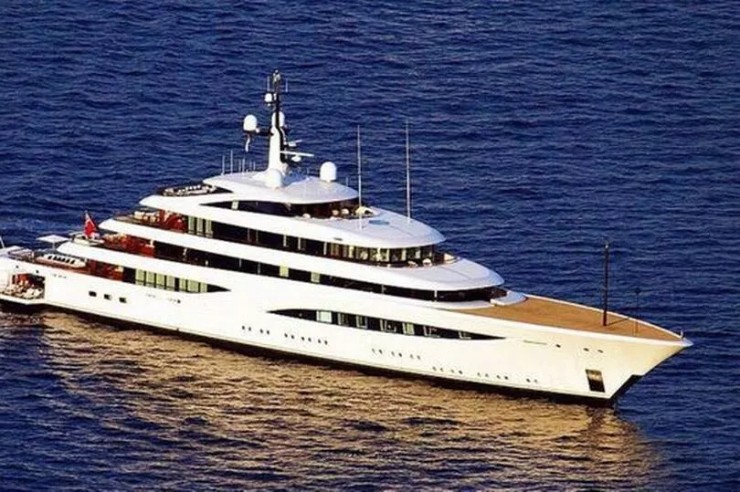 Du thuyền Faith, ước tính lên tới 160 triệu USD (khoảng hơn 4.000 tỷ đồng)
