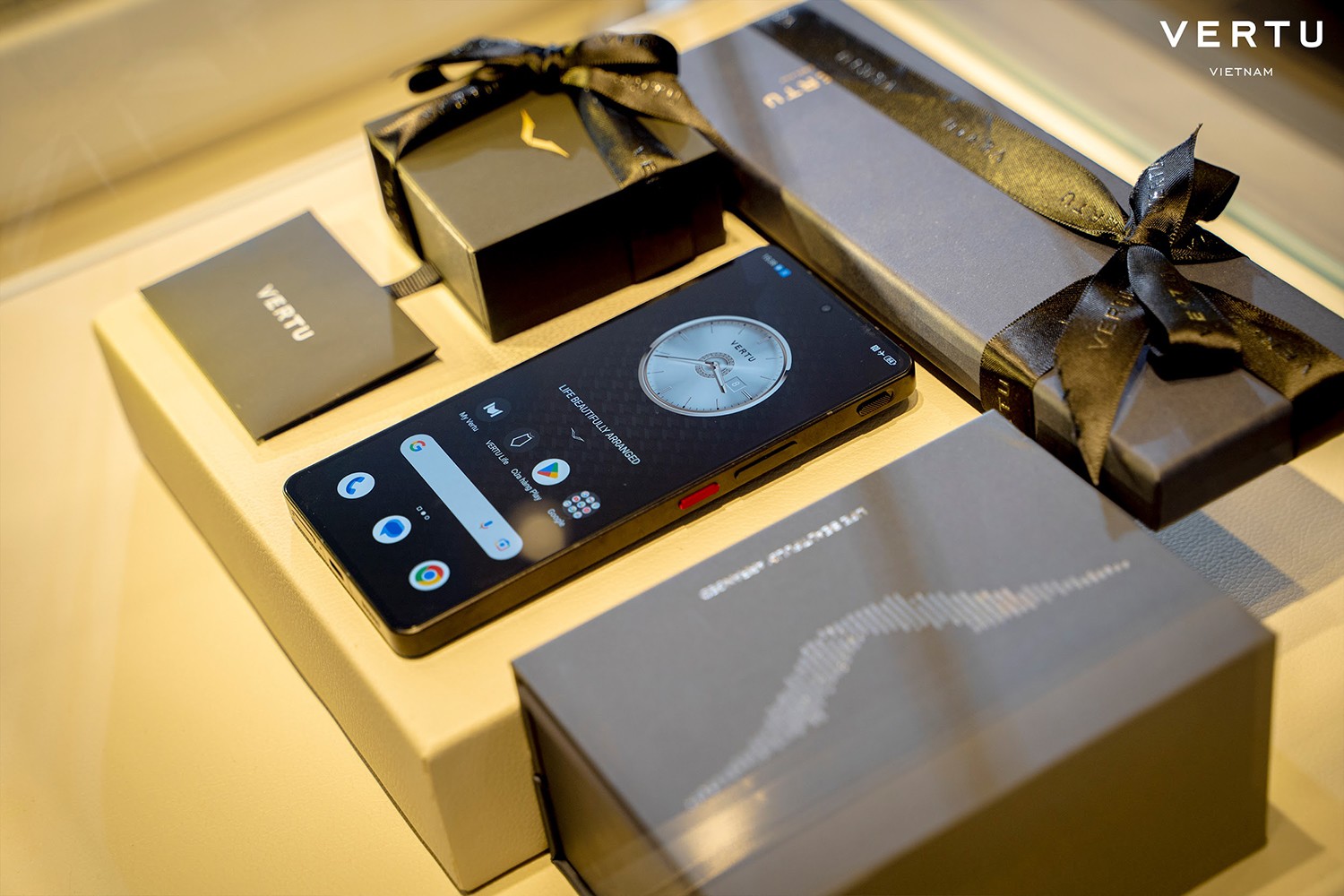 Các dòng điện thoại thông minh với công nghệ cao cấp của Vertu ngày càng được quan tâm ở thị trường Việt Nam.