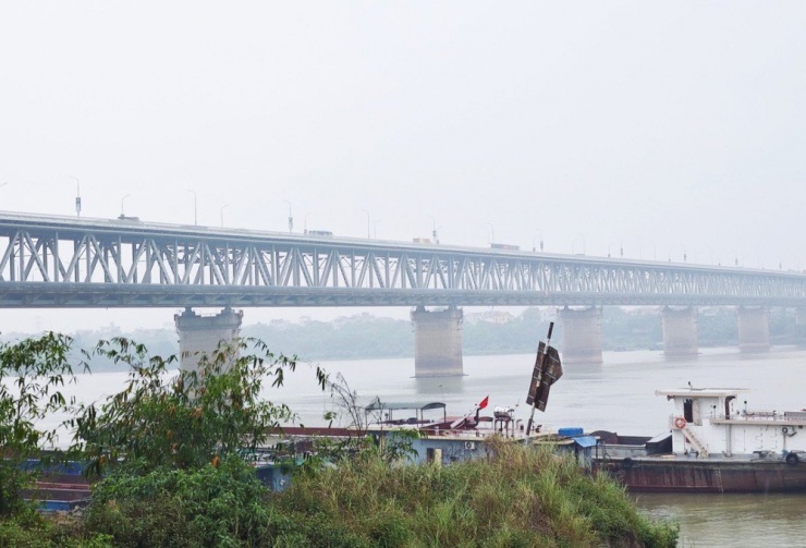 Tập đoàn Thuận An tham gia dự án sửa chữa cầu Thăng Long. Ảnh: Trọng Phú