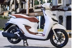 "Giật mình" với giá bán Honda Stylo 160 tại Việt Nam