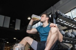 Đàn ông - Mẹo tập tạ: Ăn thứ gì và khi nào bạn nên ăn