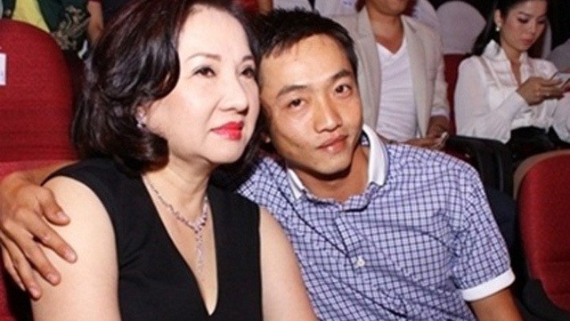 Nhờ cổ phiếu tăng, khối tài sản của mẹ con Cường Đô La tăng mạnh