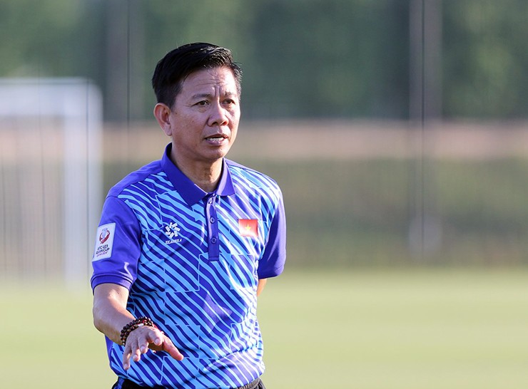 HLV Hoàng Anh Tuấn nhắc các học trò tránh sai lầm khi U23 Việt Nam đấu U23 Malaysia.