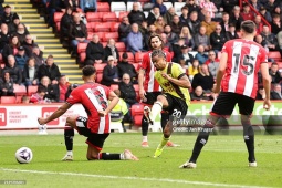 Bóng đá - Video bóng đá Sheffield United - Burnley: Quyết đấu trụ hạng, ấn tượng 5 bàn (Ngoại hạng Anh)