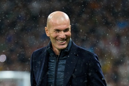 Rộ tin HLV Zidane thích đến MU hơn Bayern Munich, chờ chốt "phút 89"
