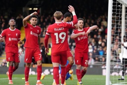 Bóng đá - Nóng bảng xếp hạng Ngoại hạng Anh: Liverpool áp sát Arsenal, đua vô địch gay cấn