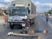 Tin tức trong ngày - Xe tải tập lái va chạm xe máy, một người đàn ông tử vong