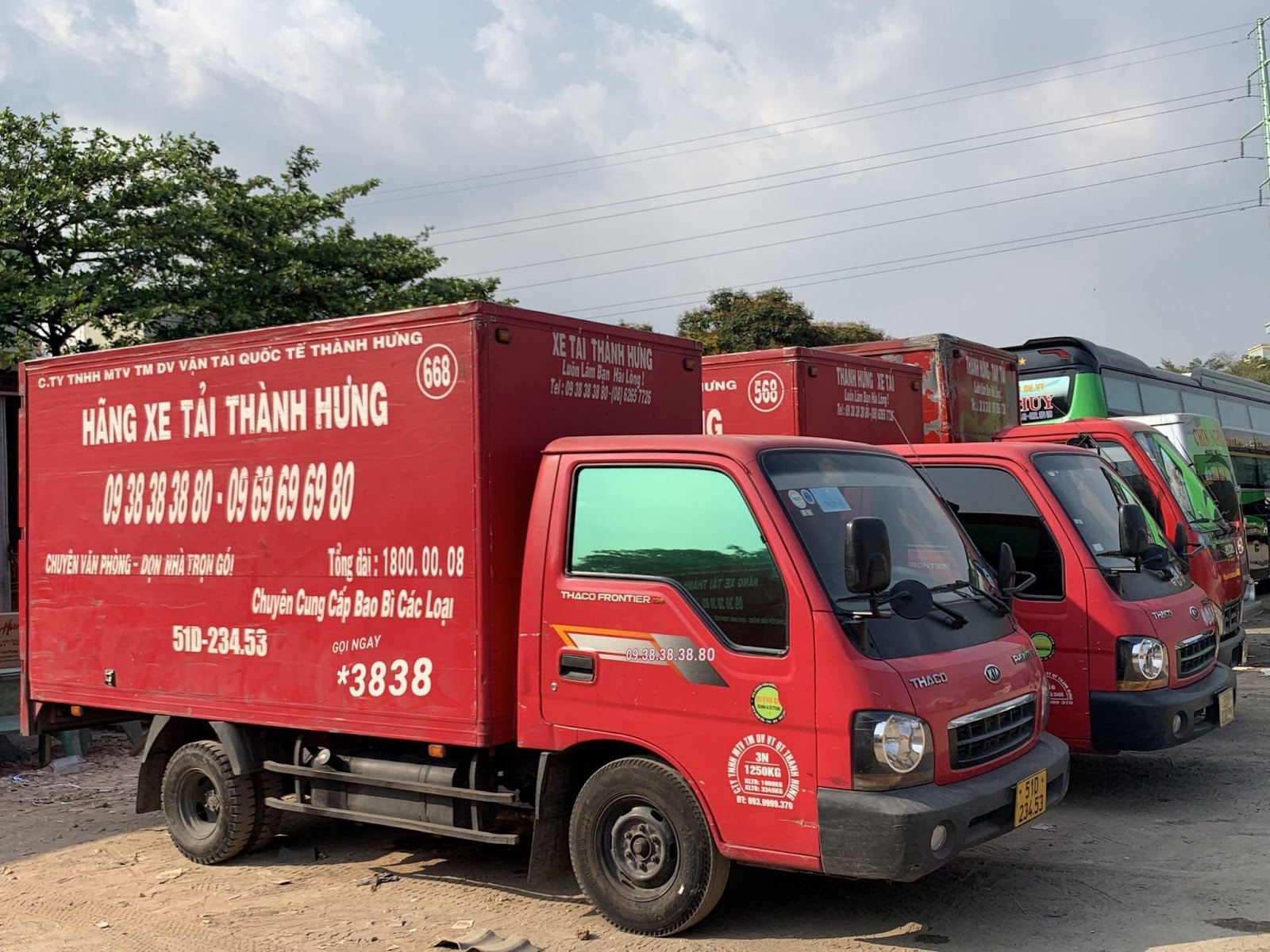 Đội xe tải Thành Hưng đa dạng tải trọng, được bảo dưỡng định kỳ