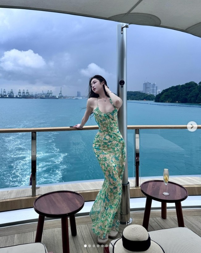 Học lỏm bí quyết da sáng dáng xinh từ cô nàng chuẩn "con người ta" - 2