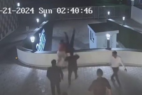 Cãi vã, người đàn ông đẩy nam thanh niên ngã khỏi sân thượng khách sạn