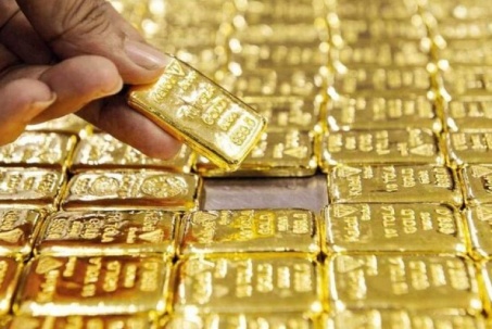 Dự báo giá vàng ngày 25/4: Đà giảm chưa dứt, giá vàng tại Việt Nam sẽ ra sao sau chỉ đạo của Phó Thủ tướng?
