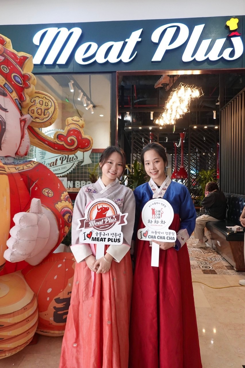 Khai trương Nhà hàng Meat Plus và Nhà hàng Cha Cha Cha tại TTTM The Garden - 2