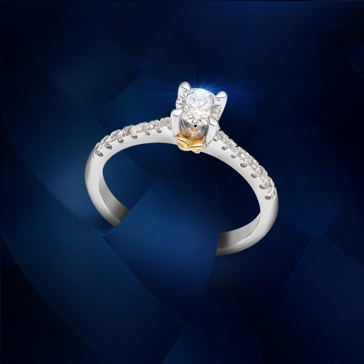 Kết hợp cùng chi tiết đan chéo, vẻ đẹp sang trọng, lấp lánh của kim cương tinh tuyển được khắc họa rõ nét trên dáng nhẫn Solitaire. Ảnh: PNJ