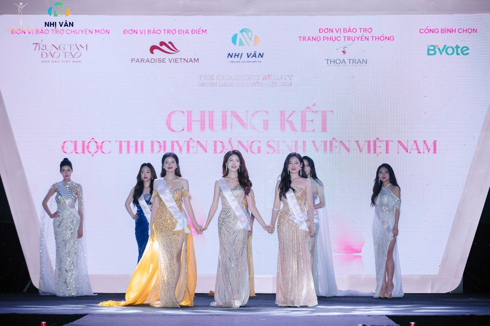 Top 3 chung cuộc của Duyên dáng Sinh viên Việt Nam