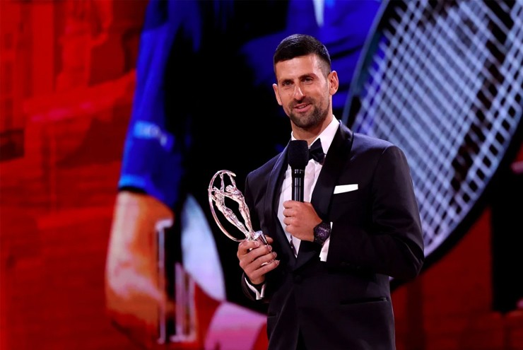 Djokovic rạng rỡ nhận giải&nbsp;Laureus 2024
