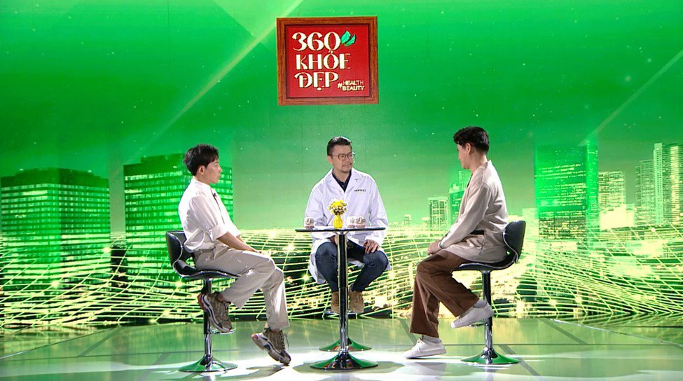 Cấy tóc tự thân qua lời chia sẻ của chuyên gia nước ngoài tại VTV9 - 1