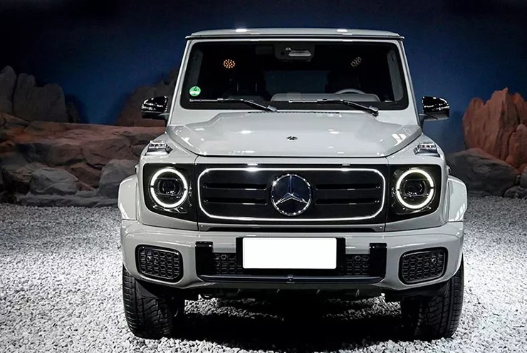 Mercedes-Benz trình làng mẫu xe G-Class phiên bản sử dụng động cơ điện - 3
