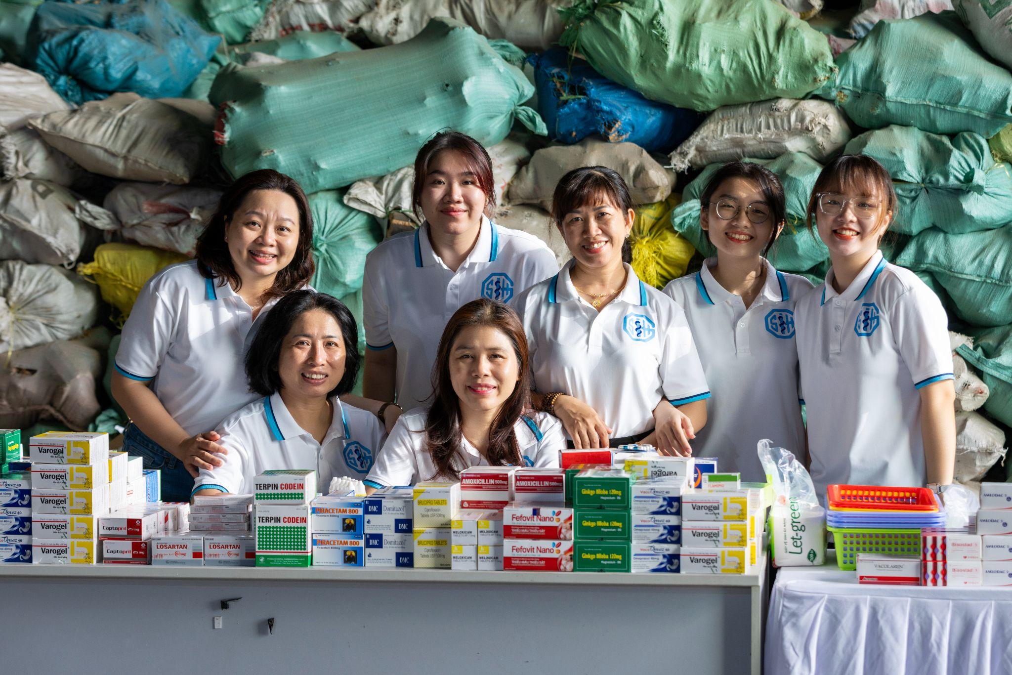 Phòng khám SIHG tổ chức khám bệnh, phát thuốc miễn phí cho 500 hoàn cảnh khó khăn - 6