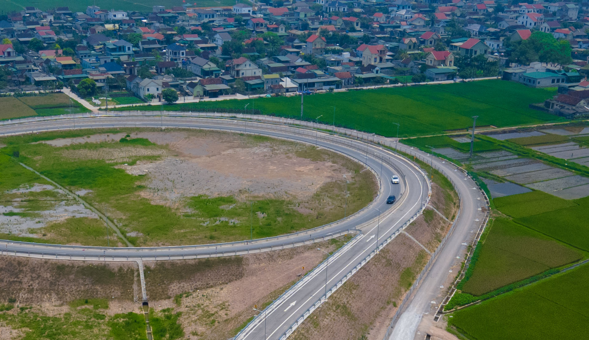 Cao tốc Diễn Châu - Bãi Vọt: Rút ngắn thời gian di chuyển từ Hà Nội đến Vinh