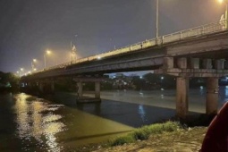 Tin tức trong ngày - Tin tức 24h qua: Nghi phạm chống trả cảnh sát, nhảy sông chết đuối