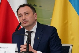 Bị bắt giữ, bộ trưởng Ukraine chi  " tiền tấn "  để bảo lãnh