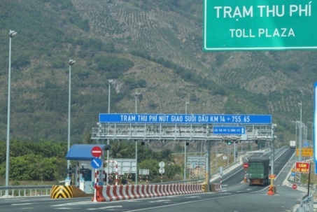Cận cảnh cao tốc Nha Trang - Cam Lâm chính thức thu phí từ hôm nay