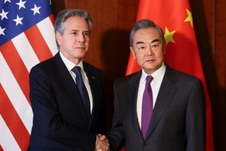 Vừa đến Bắc Kinh, Ngoại trưởng Mỹ đã họp kín với người đồng cấp Trung Quốc