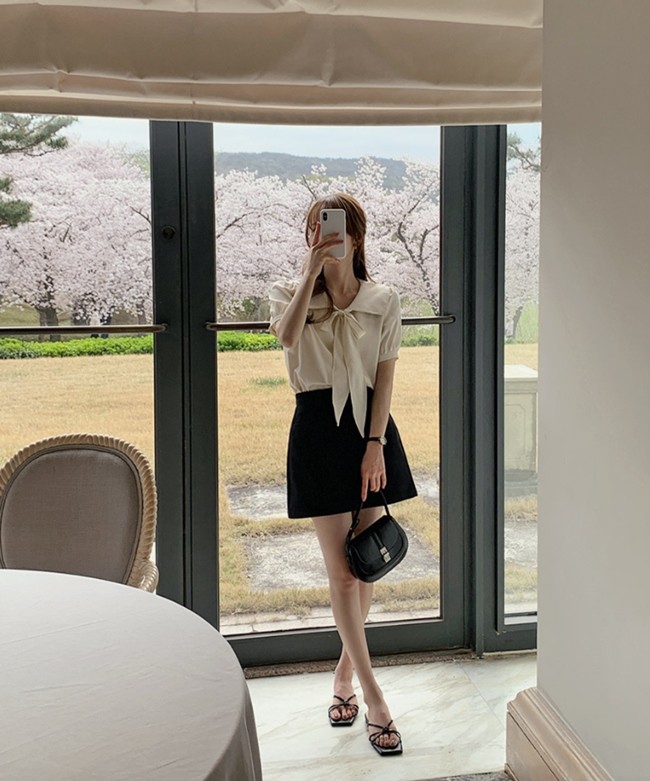 9 cách diện sơ mi ngắn tay vừa xinh vừa mát - 9