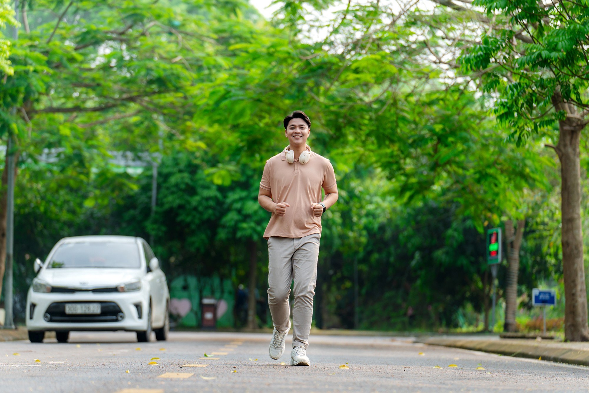 Đường dạo bộ trong khuôn viên dự án