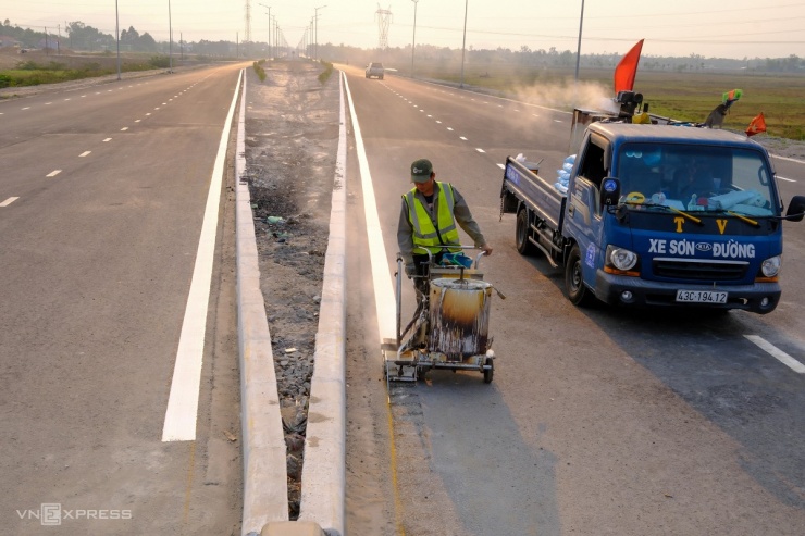 Đường vành đai phía Tây Đà Nẵng thông xe, kết nối khu công nghệ thông tin với biển