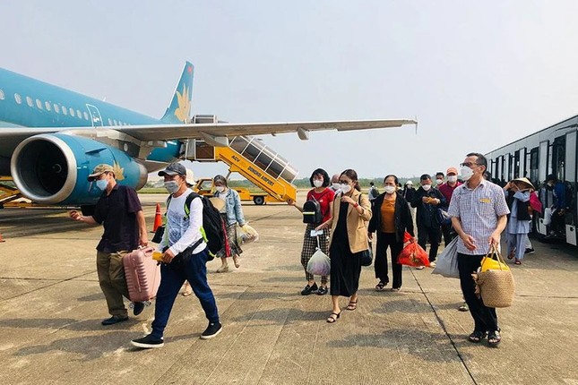 Chặng bay Hà Nội - TPHCM có giá vé giảm trong đợt nghỉ lễ 30/4-1/5.